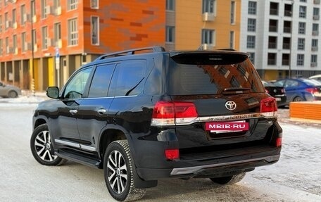 Toyota Land Cruiser 200, 2016 год, 6 750 000 рублей, 14 фотография