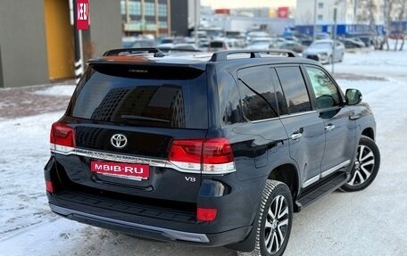Toyota Land Cruiser 200, 2016 год, 6 750 000 рублей, 19 фотография
