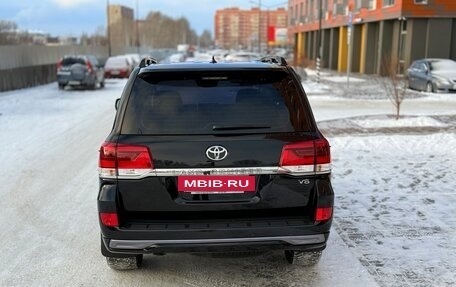 Toyota Land Cruiser 200, 2016 год, 6 750 000 рублей, 16 фотография