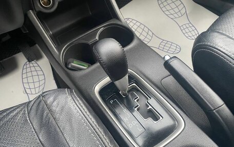 Mitsubishi Outlander III рестайлинг 3, 2015 год, 1 490 000 рублей, 30 фотография