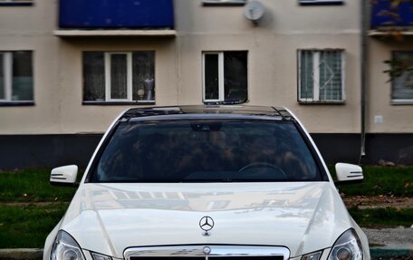 Mercedes-Benz E-Класс, 2011 год, 1 790 000 рублей, 2 фотография