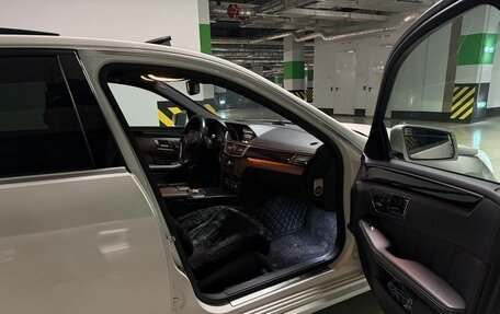 Mercedes-Benz E-Класс, 2011 год, 1 790 000 рублей, 13 фотография