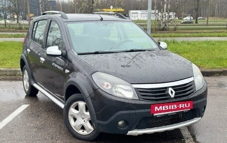 Renault Sandero I, 2012 год, 530 000 рублей, 2 фотография