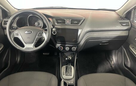 KIA Rio III рестайлинг, 2015 год, 979 000 рублей, 9 фотография