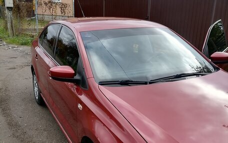 Volkswagen Polo VI (EU Market), 2012 год, 900 000 рублей, 2 фотография