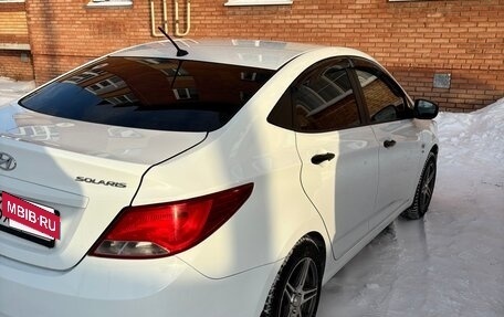 Hyundai Solaris II рестайлинг, 2015 год, 850 000 рублей, 7 фотография