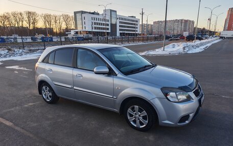 KIA Rio II, 2009 год, 485 000 рублей, 2 фотография