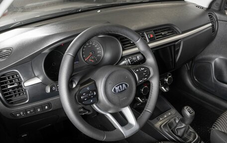 KIA Rio IV, 2018 год, 1 413 400 рублей, 5 фотография