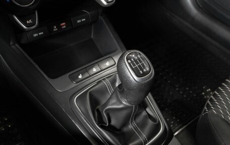 KIA Rio IV, 2018 год, 1 413 400 рублей, 6 фотография