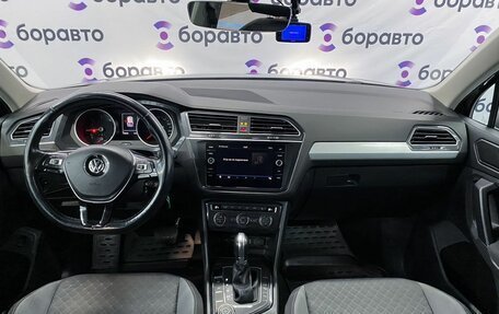 Volkswagen Tiguan II, 2017 год, 2 650 000 рублей, 7 фотография