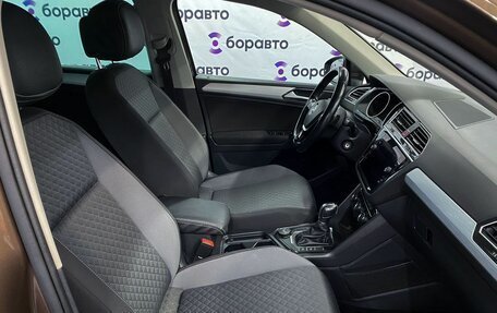 Volkswagen Tiguan II, 2017 год, 2 650 000 рублей, 15 фотография