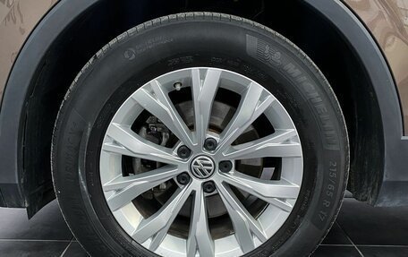 Volkswagen Tiguan II, 2017 год, 2 650 000 рублей, 16 фотография