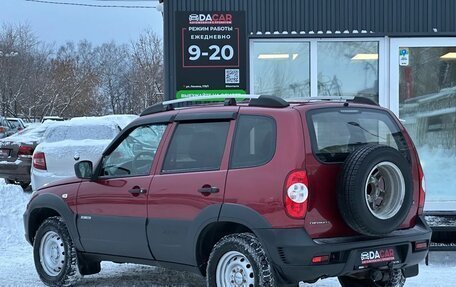 Chevrolet Niva I рестайлинг, 2018 год, 699 000 рублей, 4 фотография
