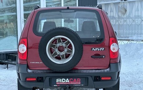 Chevrolet Niva I рестайлинг, 2018 год, 699 000 рублей, 5 фотография