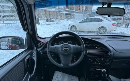 Chevrolet Niva I рестайлинг, 2018 год, 699 000 рублей, 9 фотография