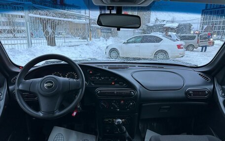 Chevrolet Niva I рестайлинг, 2018 год, 699 000 рублей, 8 фотография