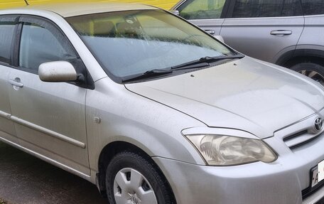 Toyota Corolla, 2004 год, 440 000 рублей, 1 фотография