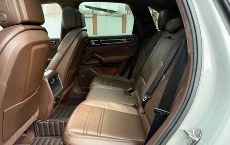 Porsche Cayenne III, 2020 год, 10 700 000 рублей, 14 фотография