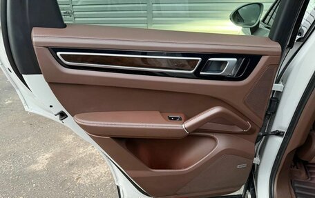 Porsche Cayenne III, 2020 год, 10 700 000 рублей, 20 фотография