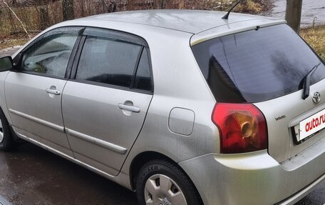 Toyota Corolla, 2004 год, 440 000 рублей, 4 фотография