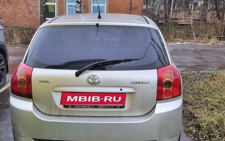 Toyota Corolla, 2004 год, 440 000 рублей, 3 фотография