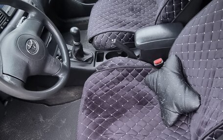 Toyota Corolla, 2004 год, 440 000 рублей, 10 фотография