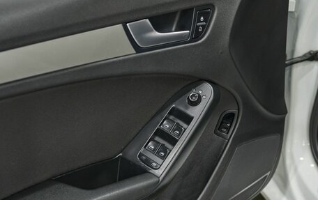 Audi A4, 2011 год, 950 000 рублей, 17 фотография