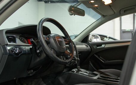 Audi A4, 2011 год, 950 000 рублей, 18 фотография