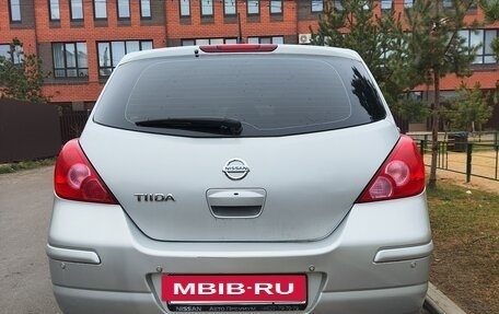 Nissan Tiida, 2010 год, 800 000 рублей, 2 фотография