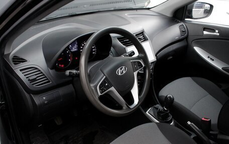 Hyundai Solaris II рестайлинг, 2014 год, 750 000 рублей, 5 фотография