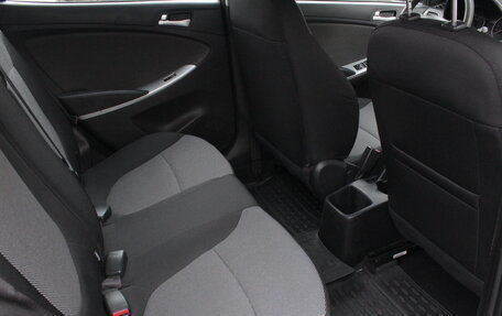 Hyundai Solaris II рестайлинг, 2014 год, 750 000 рублей, 18 фотография