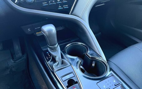 Toyota Camry, 2021 год, 2 490 000 рублей, 17 фотография