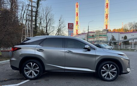 Lexus RX IV рестайлинг, 2019 год, 4 500 000 рублей, 5 фотография