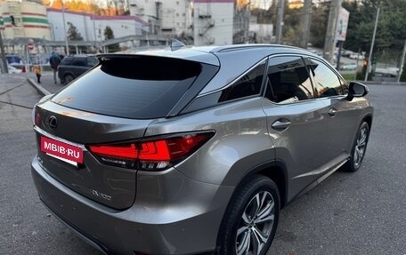 Lexus RX IV рестайлинг, 2019 год, 4 500 000 рублей, 6 фотография