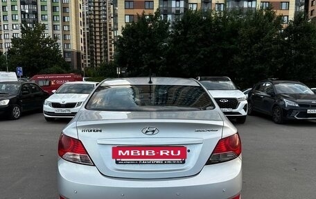 Hyundai Solaris II рестайлинг, 2013 год, 720 000 рублей, 5 фотография