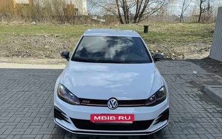 Volkswagen Golf GTI VII, 2019 год, 2 755 000 рублей, 9 фотография