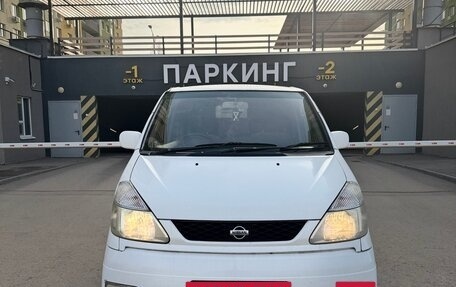Nissan Serena II, 2001 год, 580 000 рублей, 2 фотография