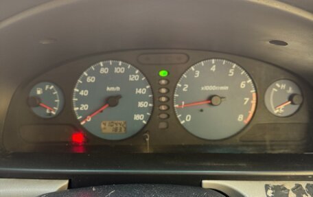 Nissan Serena II, 2001 год, 580 000 рублей, 14 фотография