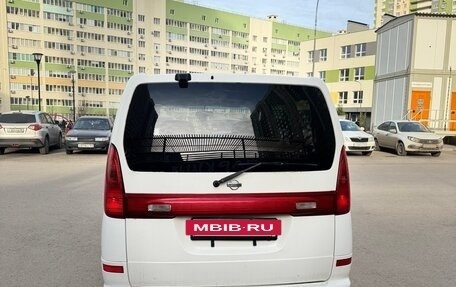 Nissan Serena II, 2001 год, 580 000 рублей, 6 фотография