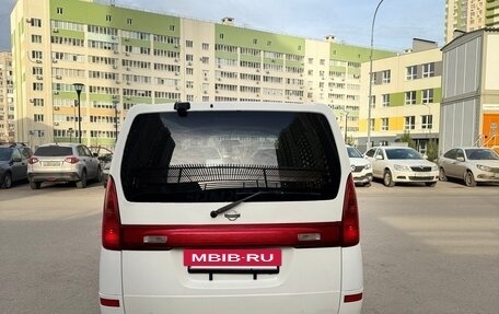 Nissan Serena II, 2001 год, 580 000 рублей, 10 фотография