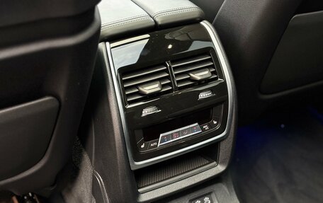 BMW X7, 2023 год, 14 500 000 рублей, 20 фотография