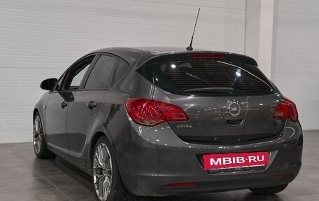 Opel Astra J, 2010 год, 650 000 рублей, 6 фотография
