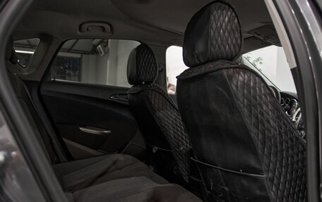 Opel Astra J, 2010 год, 650 000 рублей, 12 фотография