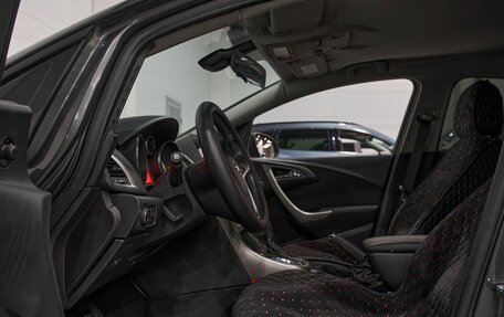 Opel Astra J, 2010 год, 650 000 рублей, 18 фотография