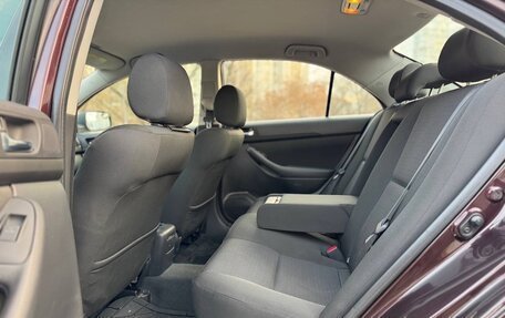 Toyota Avensis III рестайлинг, 2008 год, 835 000 рублей, 18 фотография