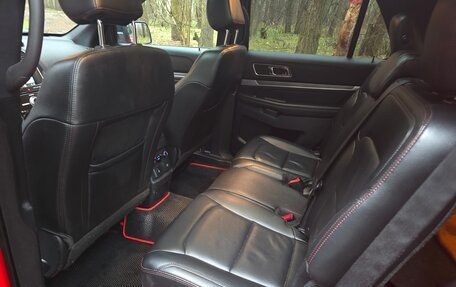 Ford Explorer VI, 2015 год, 2 180 000 рублей, 9 фотография