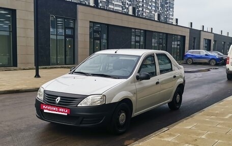 Renault Logan I, 2014 год, 330 000 рублей, 3 фотография