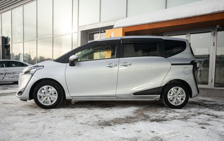 Toyota Sienta II, 2019 год, 1 397 000 рублей, 5 фотография