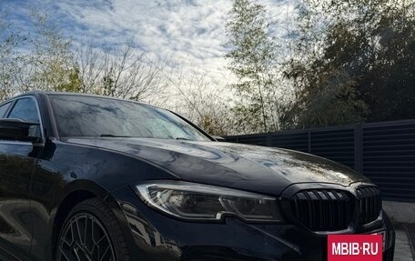 BMW 3 серия, 2021 год, 3 490 000 рублей, 3 фотография