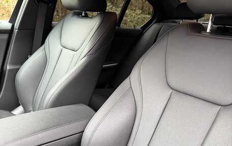 BMW 3 серия, 2021 год, 3 490 000 рублей, 9 фотография